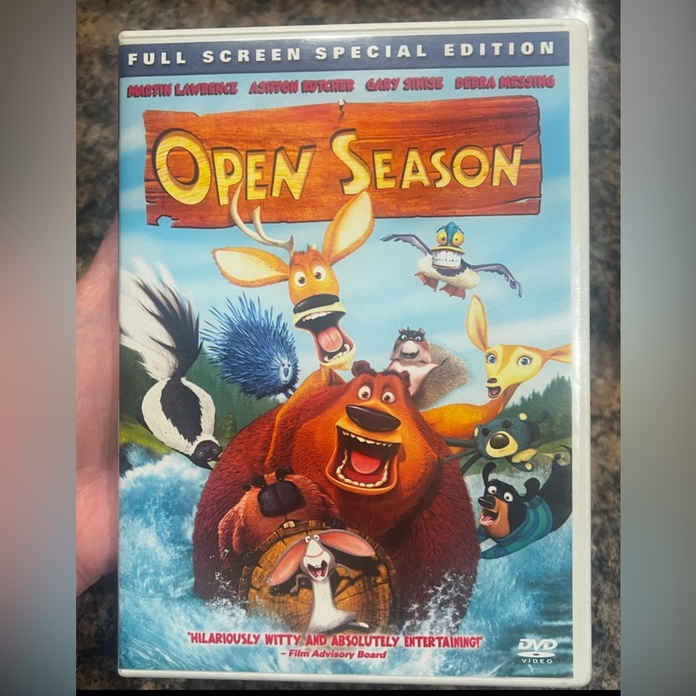 $2 OPEN SEASON LIKE NEW. $2 WITH ANY $10 ORDER OR MORE - Picture 1 of 2